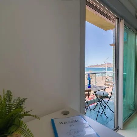 Dark By Canariasgetaway * Las Palmas de Gran Canaria