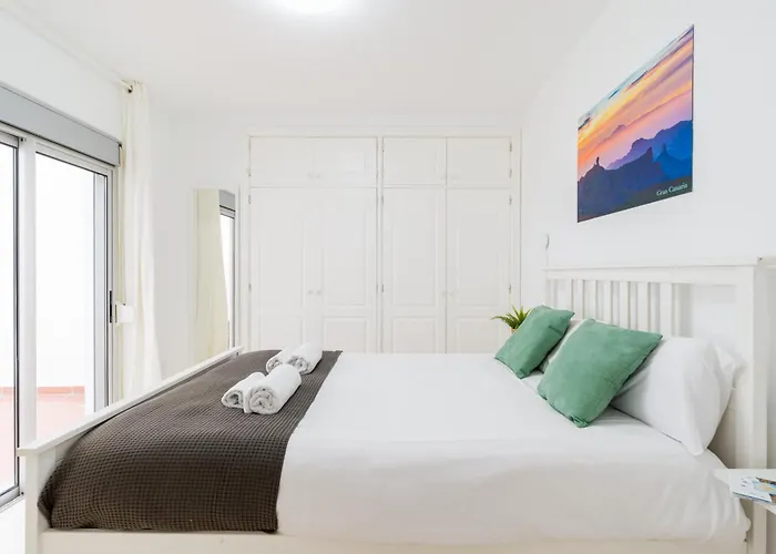 Dark By Canariasgetaway *