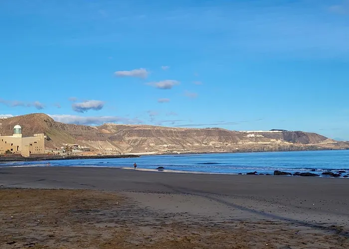 Dark By Canariasgetaway